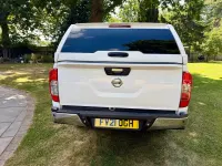Used Nissan Navara Tekna 190 HP (139 kW) 2021 White Pickup