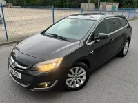 Used Vauxhall Astra Elite 2014 Black Estate