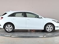Used Kia Ceed 134 HP (98 kW) 2023 White Hatchback
