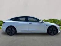 Used Tesla Model 3 Standard Range 208 kW (283 HP) 2021 White Sedan