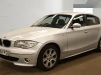Begagnad BMW 120 2005 Silver Halvkombi