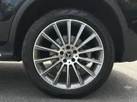 Second-hand Mercedes GLC300e AMG Line Premium 320 CP (235 kW) 2022 Negru Break
