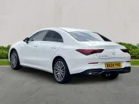 Begagnad Mercedes CLA200 Executive 2024 Vit Sportkupé