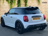 Used Mini John Cooper Works Hatch 228 HP (167 kW) 2022 White Hatchback