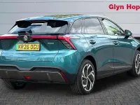 New MG MG4 EV 319 kW (435 HP) 2026 Green Hatchback