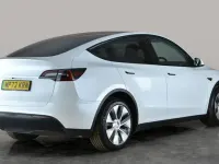 Used Tesla Model Y Long Range AWD 378 kW (514 HP) 2022 White SUV