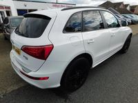Used Audi Q5 S-Line 240 HP (176 kW) 2009 White SUV