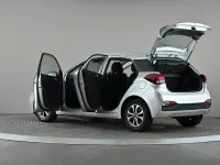 Used Hyundai i20 SE 84 HP (61 kW) 2020 Silver Hatchback