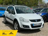 Used Suzuki SX4 SZ5 120 HP (88 kW) 2013 White Hatchback
