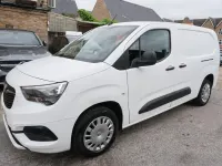 Used Vauxhall Combo Sportive 100 HP (73 kW) 2020 White MPV