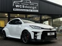 Used Toyota Yaris 261 HP (191 kW) 2022 White Hatchback