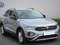 Begagnad VW T-Roc Life 110 HK (80 kW) 2023 Silver SUV