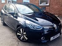 Used Renault Clio IV Dynamique 90 HP (66 kW) 2015 Black Hatchback