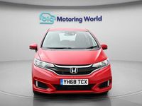 Used Honda Jazz SE 102 HP (75 kW) 2018 Red Hatchback