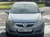 Usado Vauxhall Corsa Club 90 HP (66 kW) 2007 Prateado Citadino