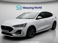 Usado Ford Focus ST-Line 155 HP (114 kW) 2024 Branco Citadino