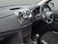 Used Dacia Sandero Essentiel 90 HP (66 kW) 2020 Red SUV