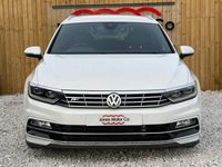 Used VW Passat R-line 220 HP (161 kW) 2017 White Estate