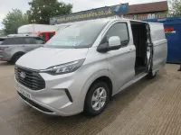 Used Ford Transit Custom Limited 136 HP (100 kW) 2024 Silver Van