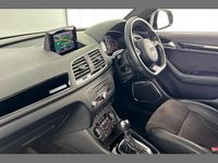 Used Audi Q3 Black Edition 184 HP (135 kW) 2017 Green SUV