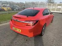 Used Vauxhall Insignia SRi 136 HP (100 kW) 2016 Red Hatchback