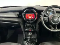 Used Mini Cooper Classic 136 HP (100 kW) 2019 White Hatchback