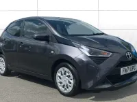 Used Toyota Aygo X-play 72 HP (52 kW) 2021 Grey Hatchback