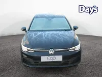 Second-hand VW Golf VIII S 115 CP (84 kW) 2022 Negru Hatchback