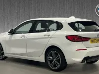 Used BMW 118 Sport Line 134 HP (98 kW) 2022 White Hatchback