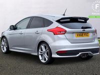 Used Ford Focus Style 185 HP (136 kW) 2017 Silver Hatchback