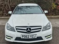 Begagnad Mercedes C180 AMG 2012 Vit Sportkupé