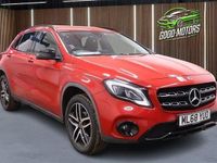 Used Mercedes GLA180 Urban 122 HP (89 kW) 2018 Red SUV