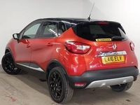 Begagnad Renault Captur Signature 90 HK (66 kW) 2016 Röd SUV