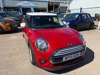 Usado Mini Cooper D Hatch 116 HP (85 kW) 2015 Vermelho Citadino