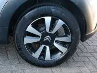 Usado Citroën C3 PureTech 83 HP (61 kW) 2024 Cinzento Citadino