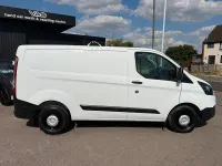 Used Ford Transit Custom 105 HP (77 kW) 2018 White Van
