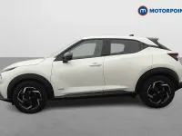 Used Nissan Juke N-Connecta 143 HP (105 kW) 2023 White SUV