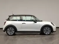 New Mini Cooper Classic 114 kW (156 HP) 2026 White Hatchback