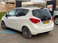 Używany Vauxhall Meriva Edition 100 KM (73 kW) 2012 Biały Minivan