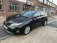 Used Toyota Auris 132 HP (97 kW) 2013 Black Hatchback