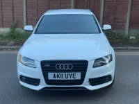 Begagnad Audi A4 Black Edition 2011 Vit Kombi