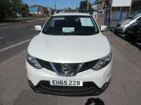 Usado Nissan Qashqai Acenta 115 HP (84 kW) 2015 Branco SUV