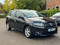 Begagnad Dacia Sandero Lauréate 75 HK (55 kW) 2014 Svart Halvkombi