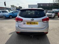 Used Kia Carens 134 HP (98 kW) 2014 Silver MPV