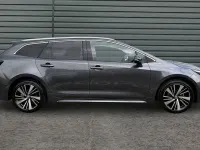 Used Toyota Corolla Design 140 HP (102 kW) 2025 Grey Estate