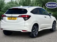 Used Honda HR-V EX 130 HP (95 kW) 2020 White SUV