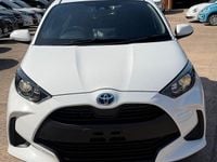Used Toyota Yaris 107 HP (78 kW) 2020 White Hatchback