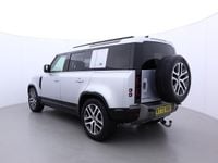 Usado Land Rover Defender SE Dynamic 2023 Prateado SUV