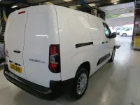 Used Toyota Proace 101 HP (74 kW) 2022 White MPV