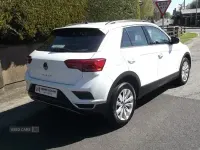 Używany VW T-Roc SE 150 KM (110 kW) 2021 Biały SUV